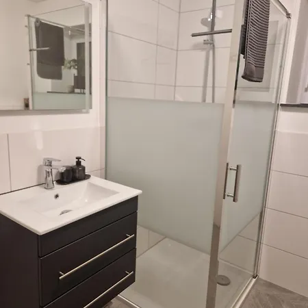 Moesle Apartment *